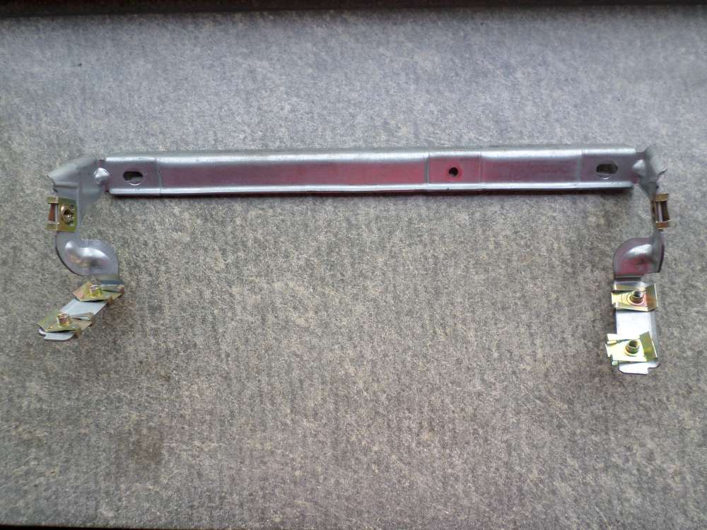 Original Audi A4 Halter Verstärkung Armaturenbrett 8D0 857 056