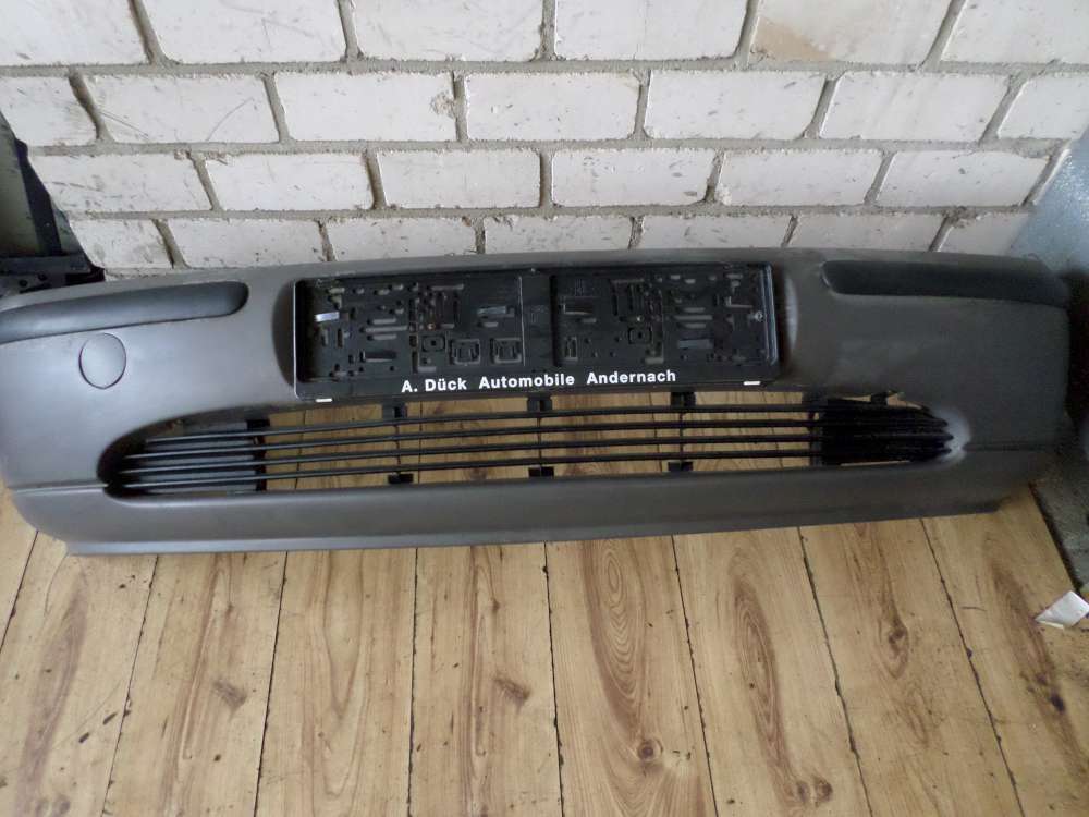 Mazda 121 Original Stoßstange Stoßfänger vorne mit Grill 96FB17762