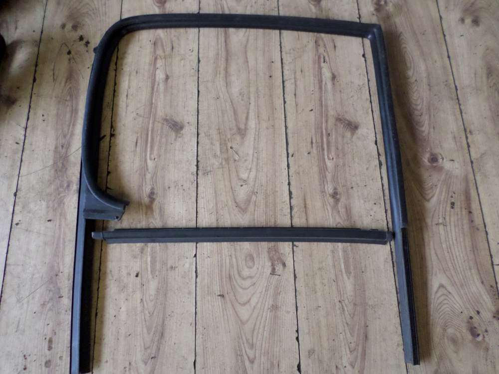 Toyota Yaris Verso Bj:2001 Türdichtung Gummidichtung Hinten Links
