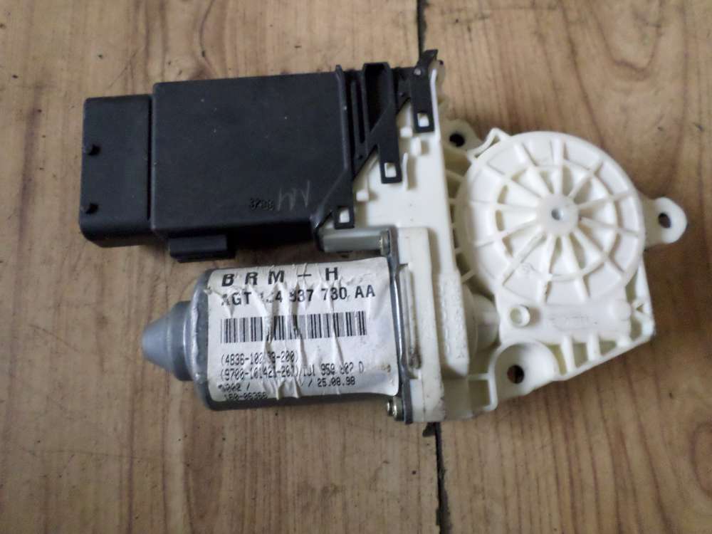 ORIGINAL VW Golf 4 Bora Fensterheber Motor VORNE RECHTS 1J4837730AA