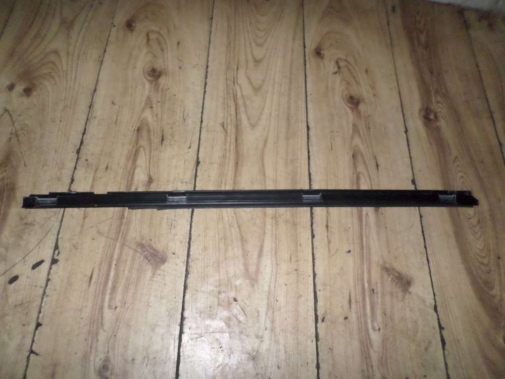 Original VW Golf 4 Variant Fensterdichtung Fensterführung Hinten Rechts 1J9839472D