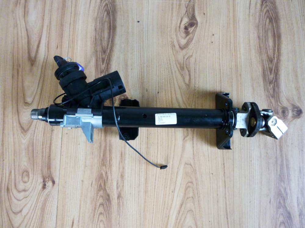 Mercedes A-Klasse W168 Lenks?ule Mantelrohr mit Schl?ssel A1684600816