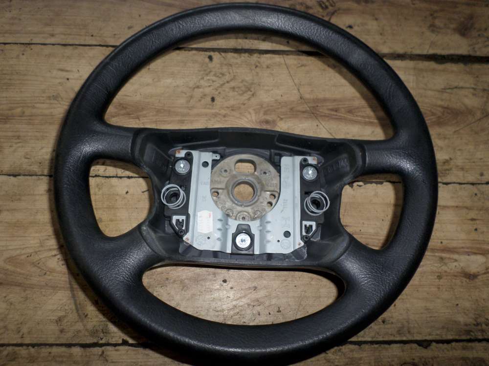 VW Golf 4 Bj:1999 Lenkrad 1J0419091AA