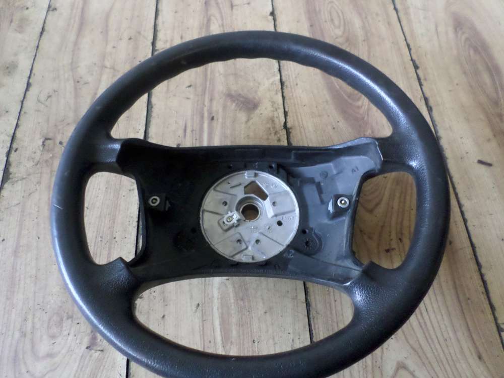 BMW 316i Lenkrad