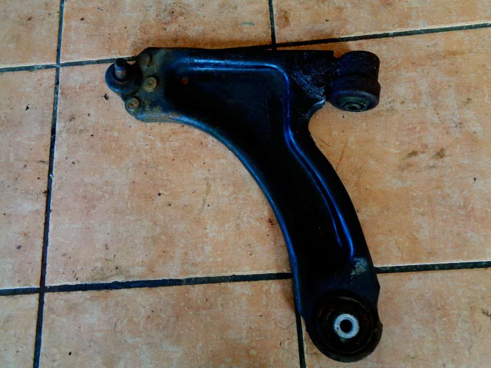Opel Corsa C 1,2 Bj:2010 Querlenker Vorne Links
