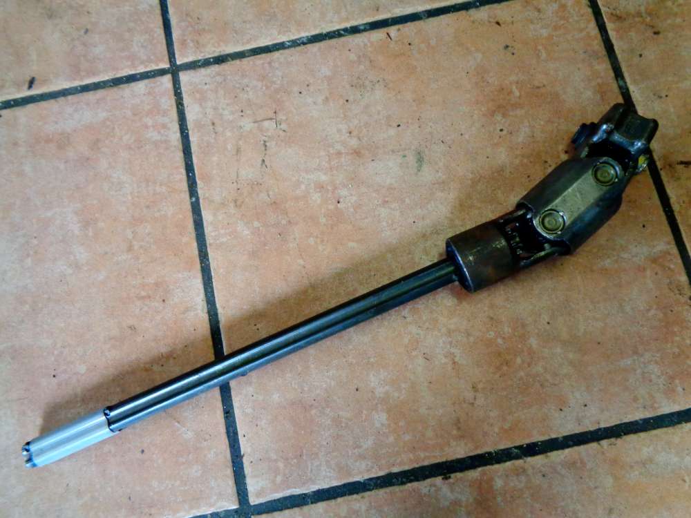 Audi A6 4B Bj:1998 Lenkspindel Lenks?ule Lenkstock