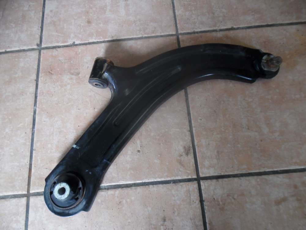 Nissan Micra K12 Bj:2007 Querlenker Vorne unten Rechts