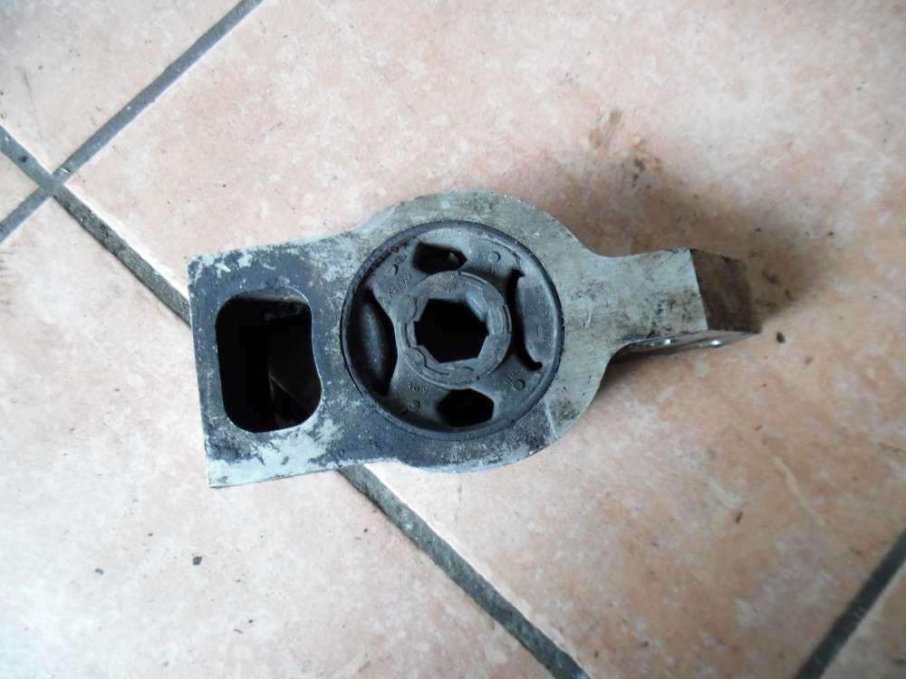VW Passat 3C Querlenker unten Vorne Links 3C0199231