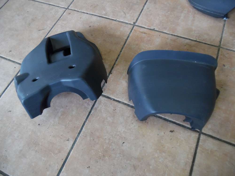 Renault Twingo II Lenkradverkleidung Abdeckung 8200673374