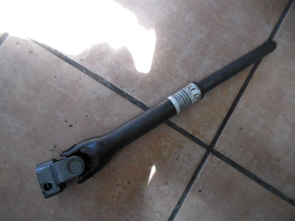 Opel Corsa D Lenks?ule Kreuzgelenk Lenkwelle 13365907