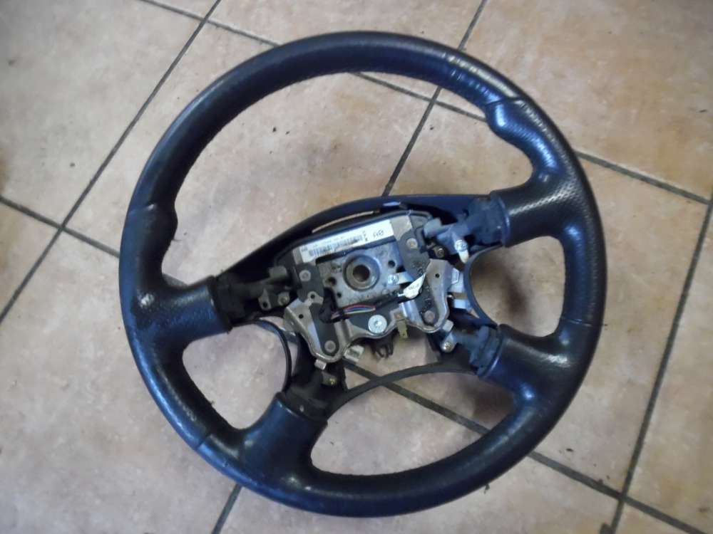 Nissan Almera Tino Lenkrad Leder Lederlenkrad