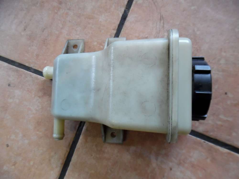 Opel Omega B Beh?lter ?l Servolenkung 90575635