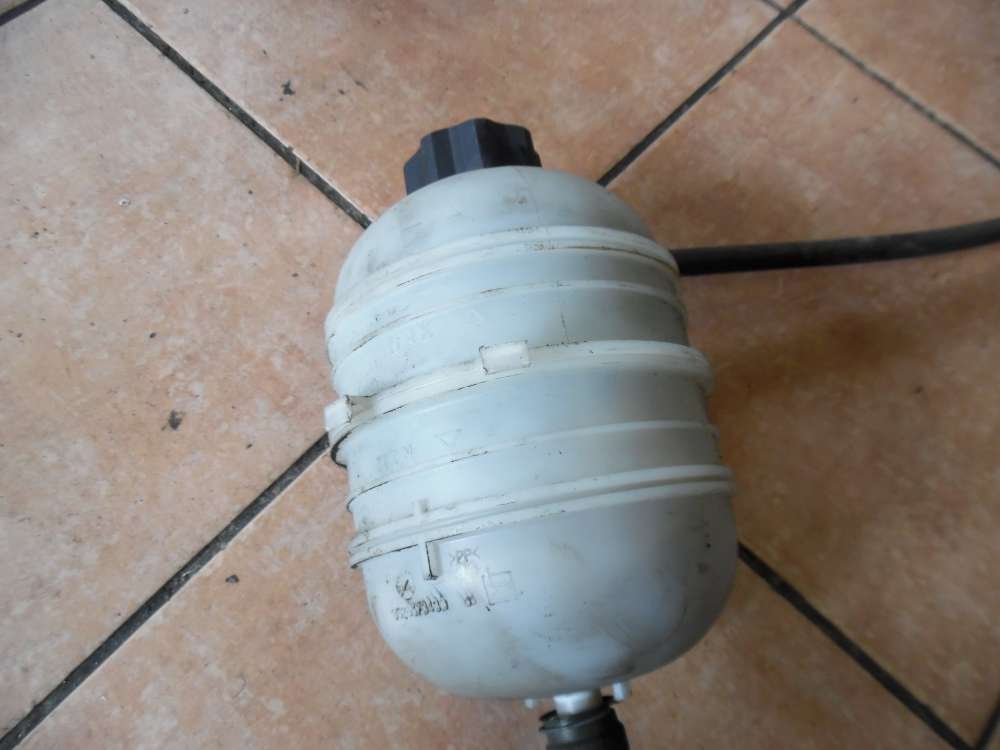 Peugeot 206 Ausgleichsbehälter 9626378480