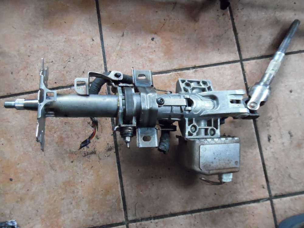 Toyota Corolla Verso 2,2d Lenks?ule Steuerger?t 45020-0F-1