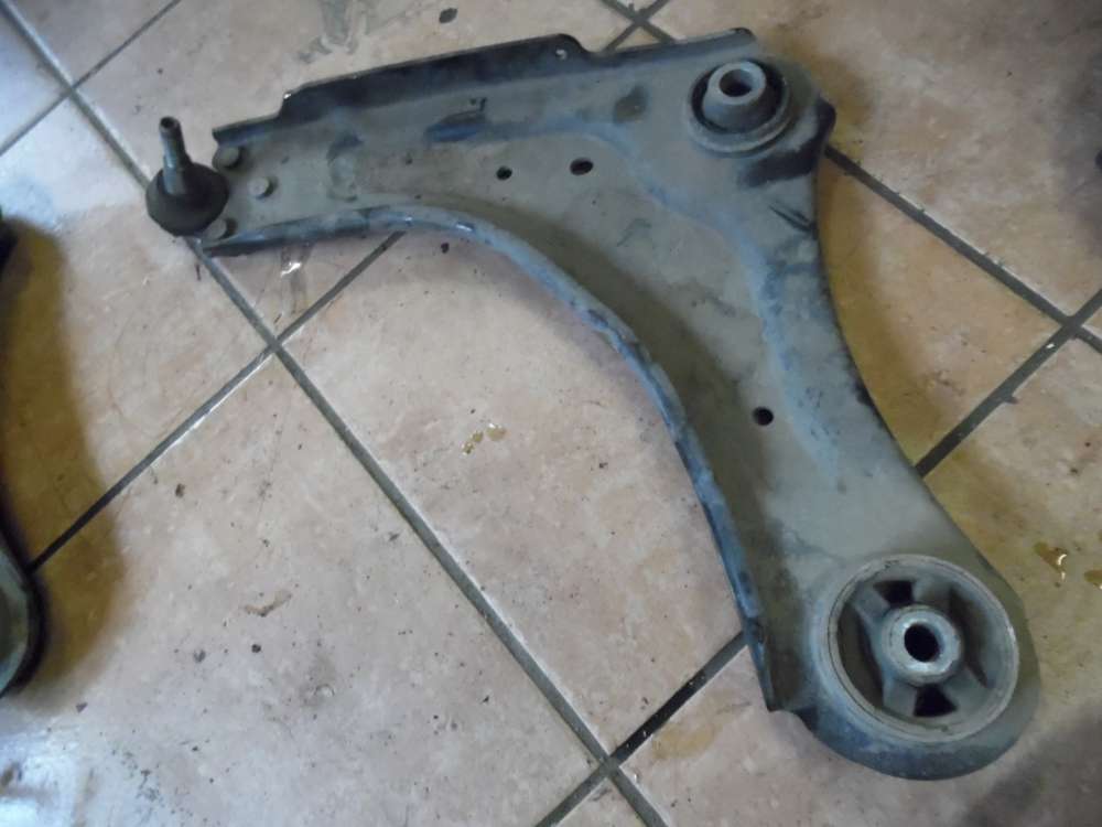 Renault Laguna III Querlenker unten Vorne Links