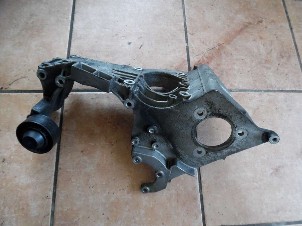 VW Golf 4 original Halter Konsole Lichtmaschine Tr?ger 038903143H
