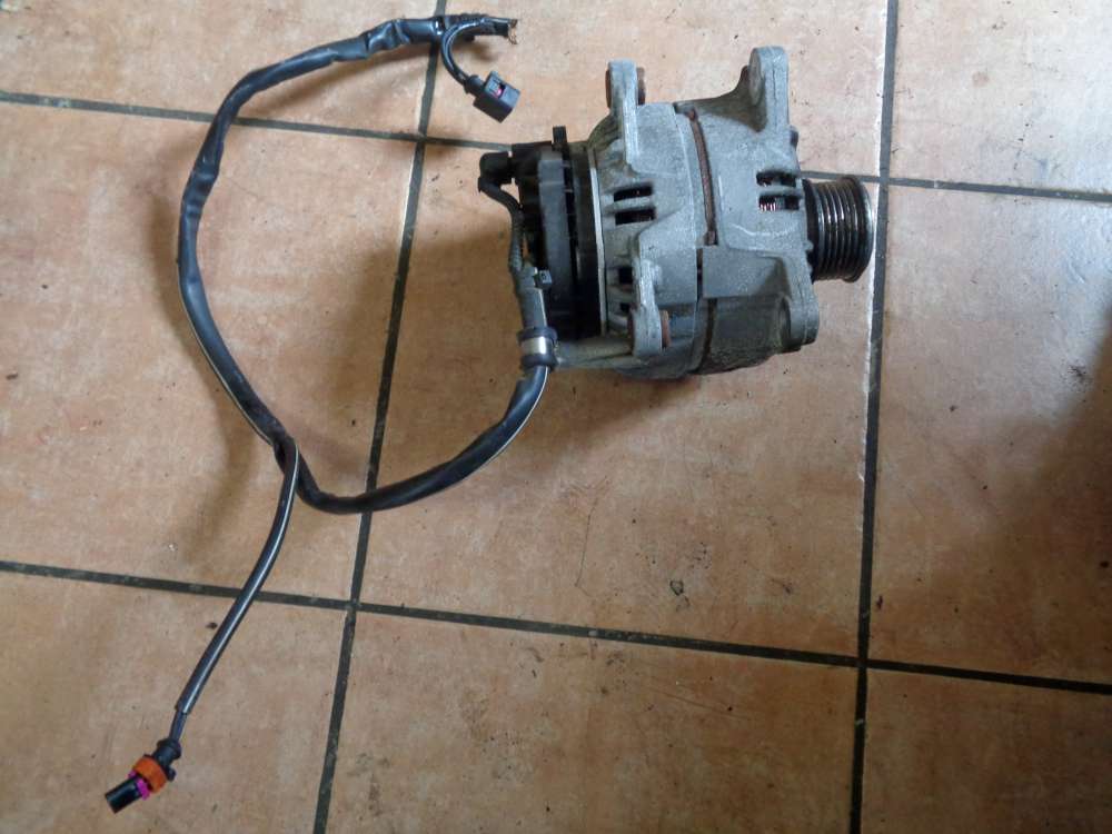 Seat Altea XL 5P Bj:2008 2.0 TDi Lichtmaschine 06F903023F Bosch