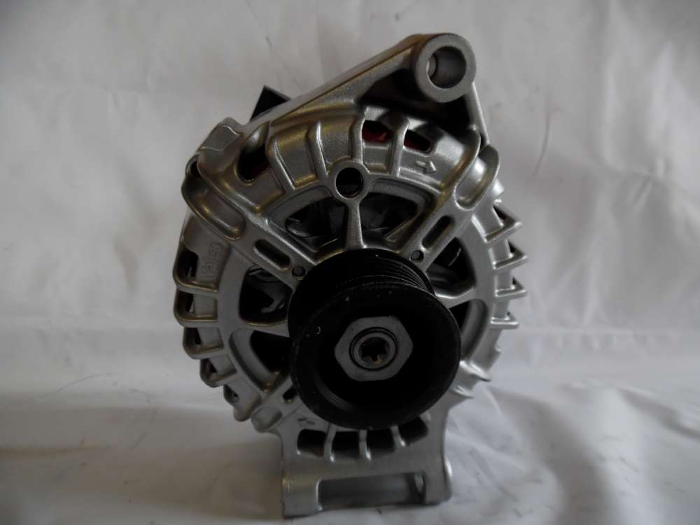 Lichtmaschine Generator 120A Ford 7G9N10300CC Valeo 210007794 TG12C037