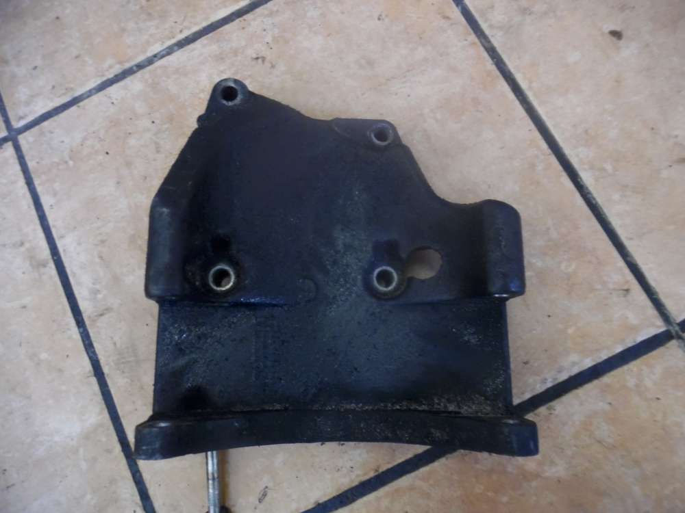 Mercedes-Benz W124 E-Klasse Lichtmaschinehalterung Tr?ger A6031550735