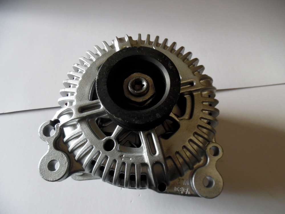 Lichtmaschine Generator VW Touareg, Audi A6 Q7 A8 180A 059903015R Valeo TG17C020