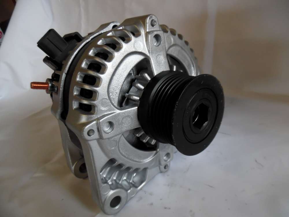 Lichtmaschine Generator Ford Focus, Mazda 3, Volvo C30 C70 150A 3M5T-10300YC Denso 30667068