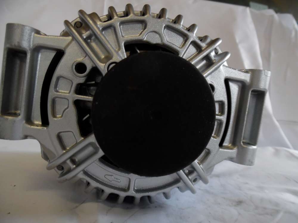 Lichtmaschine Generator 150A Mercedes C-Klasse Bosch A0121541702 0124615015