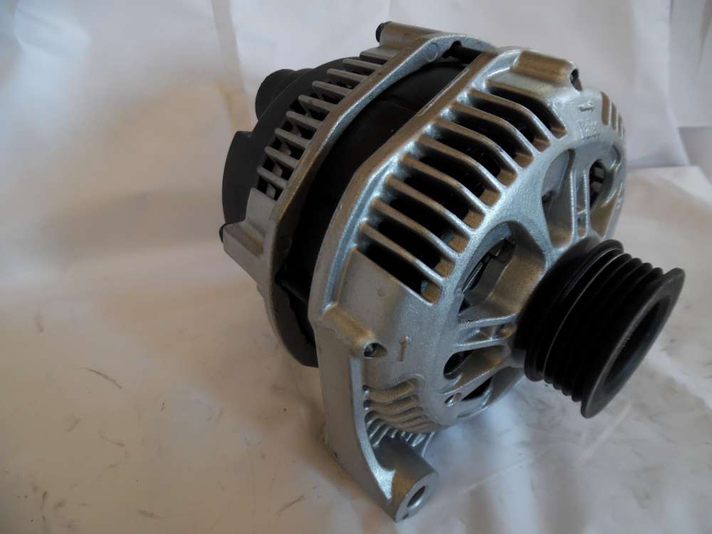 Lichtmaschine Generator 150A Valeo BMW 3er 5er X5 Opel 7792092 S30AN03 A14S054