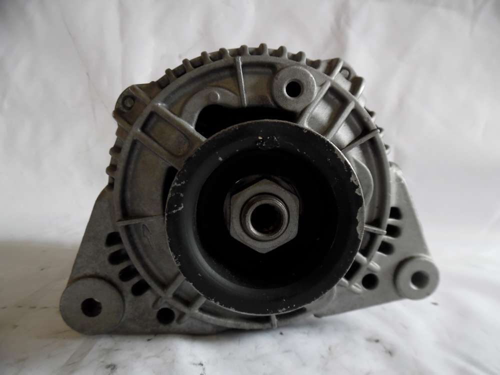 Lichtmaschine Generator 70A Ford Escort, Fiesta Bosch 0120485029