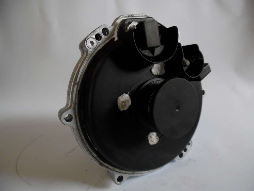 Lichtmaschine Wassergek?hlt 150A Mercedes C-klasse, E-klasse 01220AA0B0 Bosch A0001500650