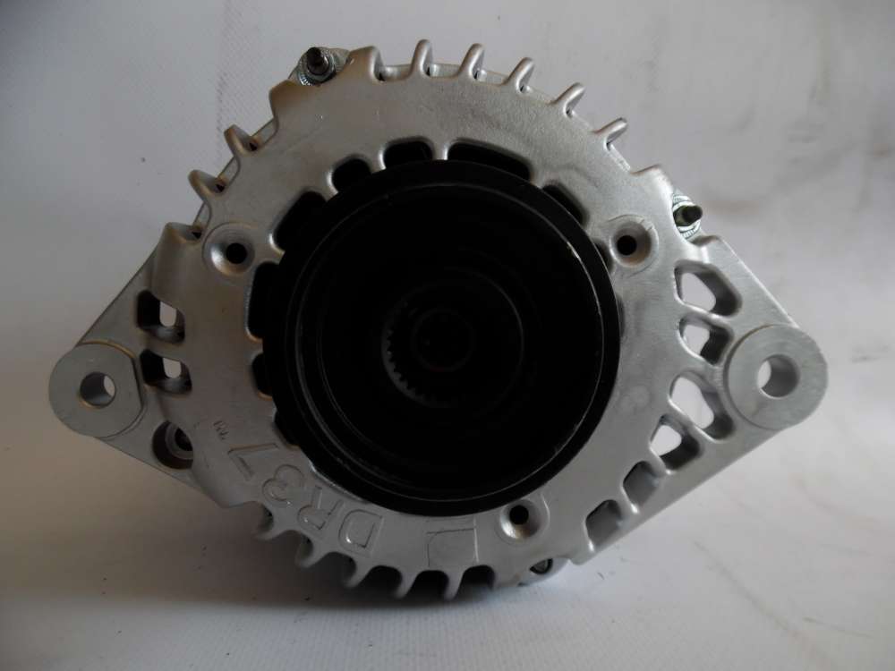 Lichtmaschine Generator 140A Opel Astra H, Corsa D, Zafira B, Meriva 1,7 CDTi 8980428730 8400158