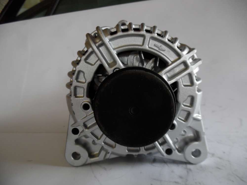Lichtmaschine Generator 150A Dacia, Renault Bosch 0124525081