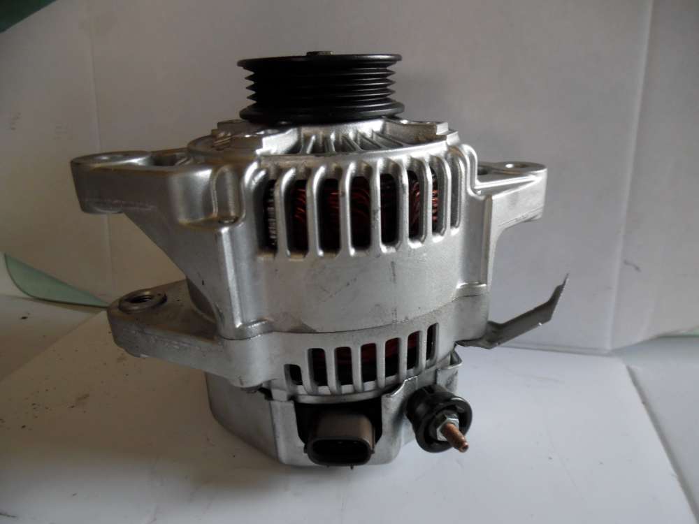 Lichtmaschine Generator 70A Toyota Yaris Verso 1,4 27060-33020