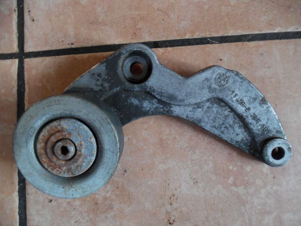 Opel Omega B Lichtmaschine Halter 2248561