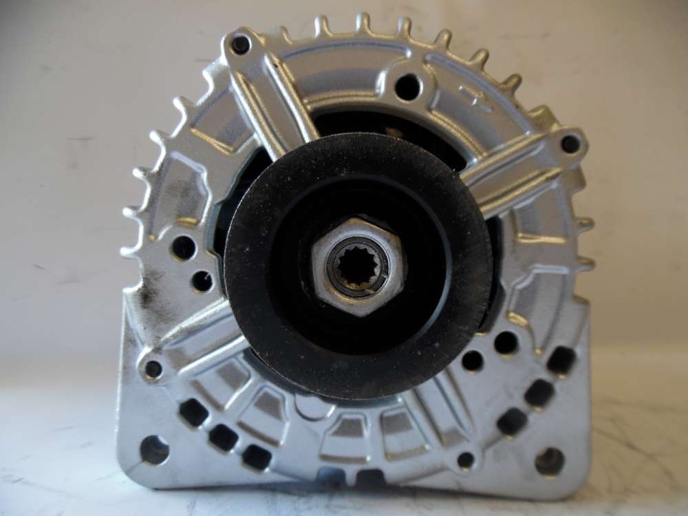 Lichtmaschine Generator Audi A4 A6 Q7 180A 059903018 Bosch 0121715076