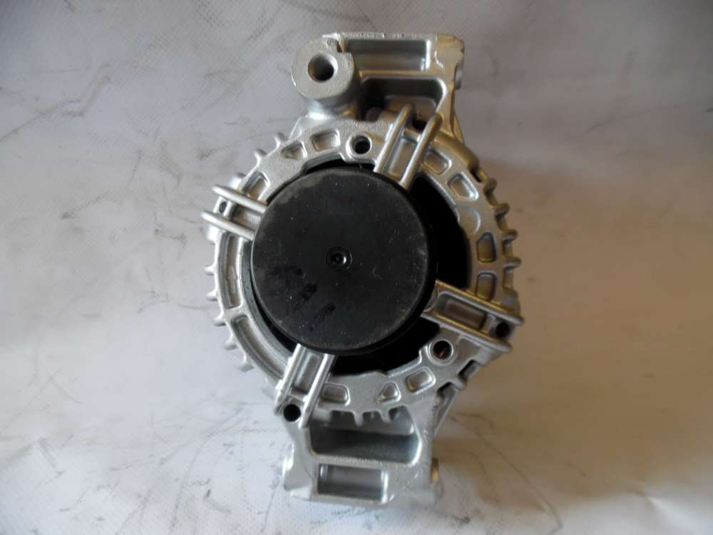 Lichtmaschine Generator 90A BMW E46 E81 E87 E60 E90 7516098 Bosch 0124325072