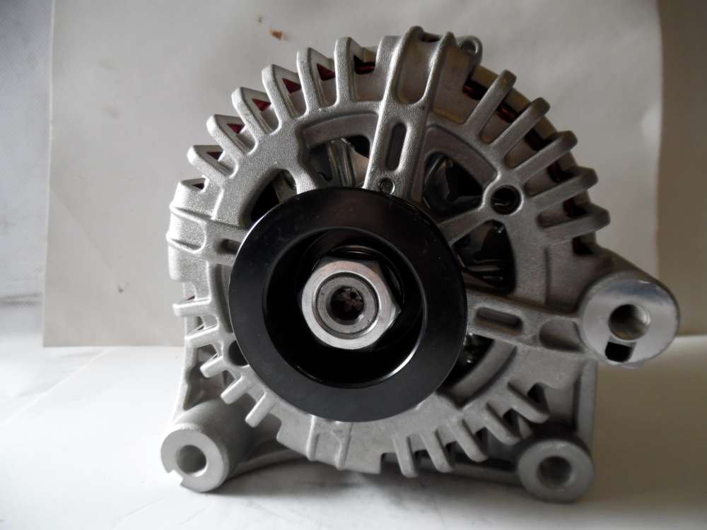 Lichtmaschine Generator 150A BMW TG15C093 215532150000