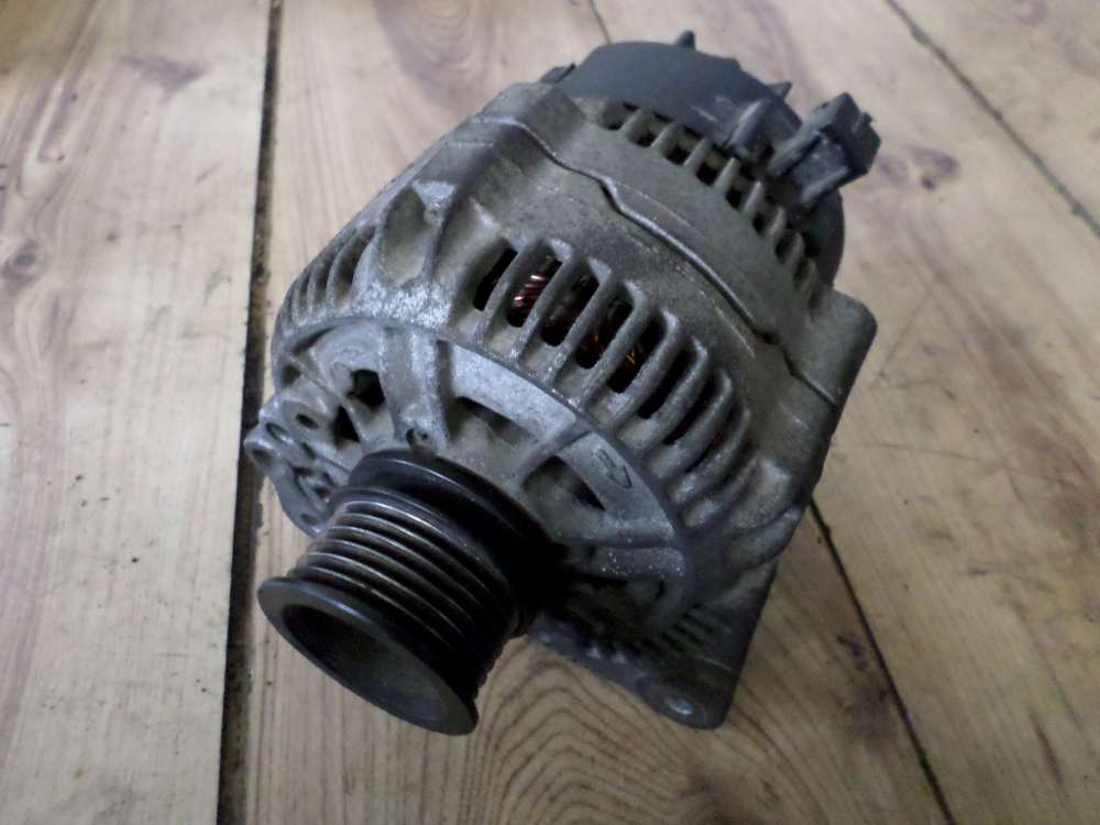VW Polo Bj.1999 Lichtmaschine Generator 02890325H 0123310019