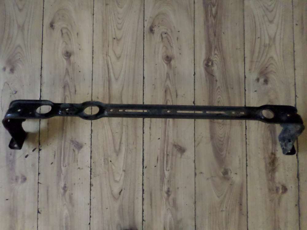 Ford Focus I DNW Querträger Kühlerhalter 98AB-8A297-AK