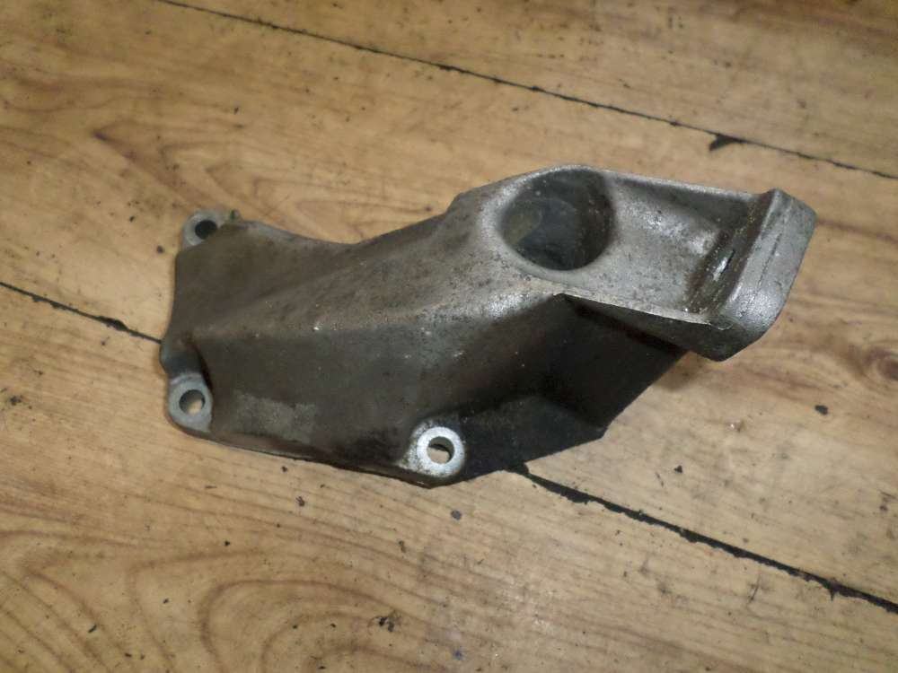Original Audi A4 Motorhalter links 8D0199307 P