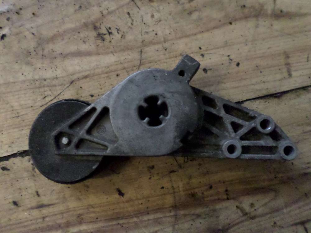 Audi A4, VW Passat 3B Riemenspanner 058903133