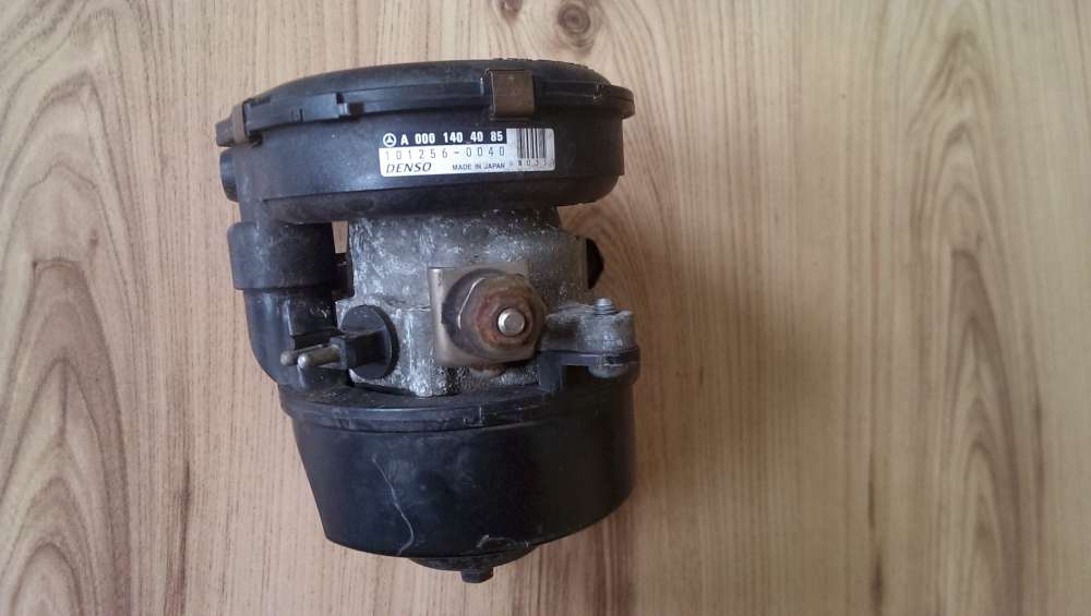 Mercedes W168 Bj.2000 Sekund?rluftpumpe Sekund?rpumpe A0001404085 101256-0040
