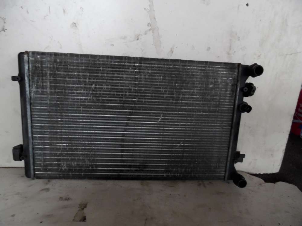 VW GOLF 4 IV Original Kühler Wasserkühler