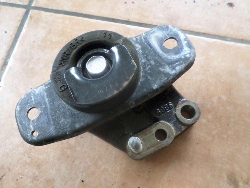 Toyota Yaris Verso Bj:2001 Motorhalter Motorlager