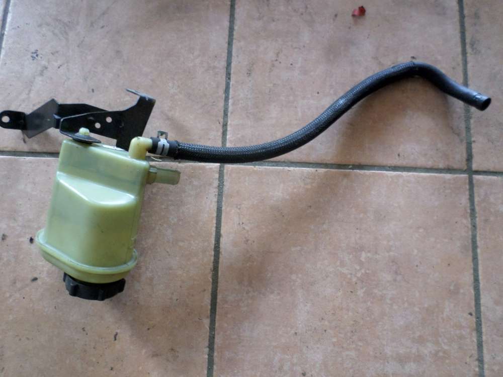Ford Mondeo II Kombi Behälter Wasserbehälter mit Schlauch XS71 3R700AF