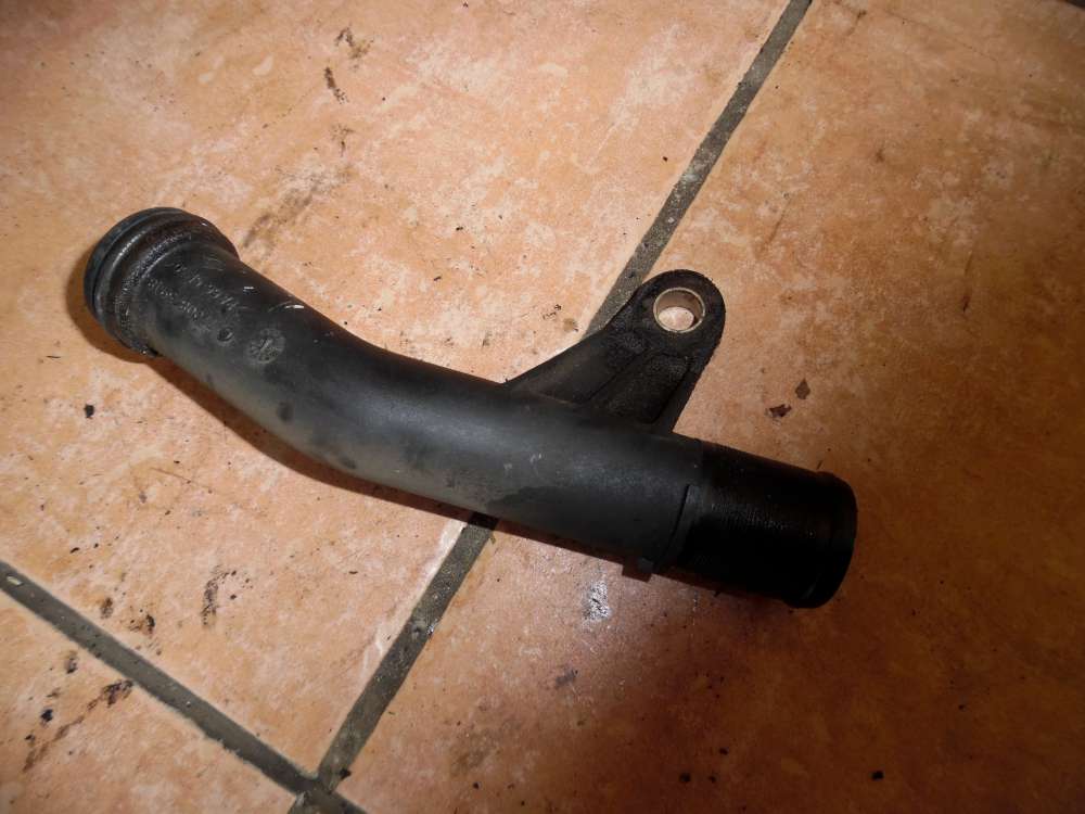 Renault Espace III JE Kühlmittelflansch Kühlmittelrohr 7700873948