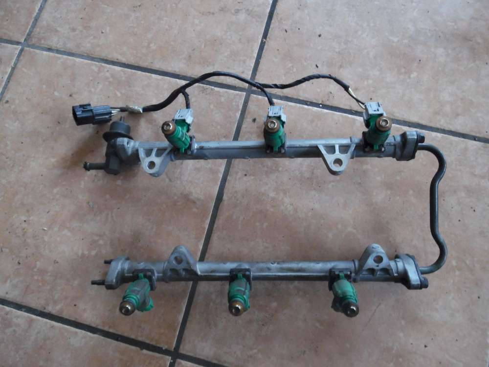 Hyundai Santa Fe Einspritzleiste Düsen 39610 37100