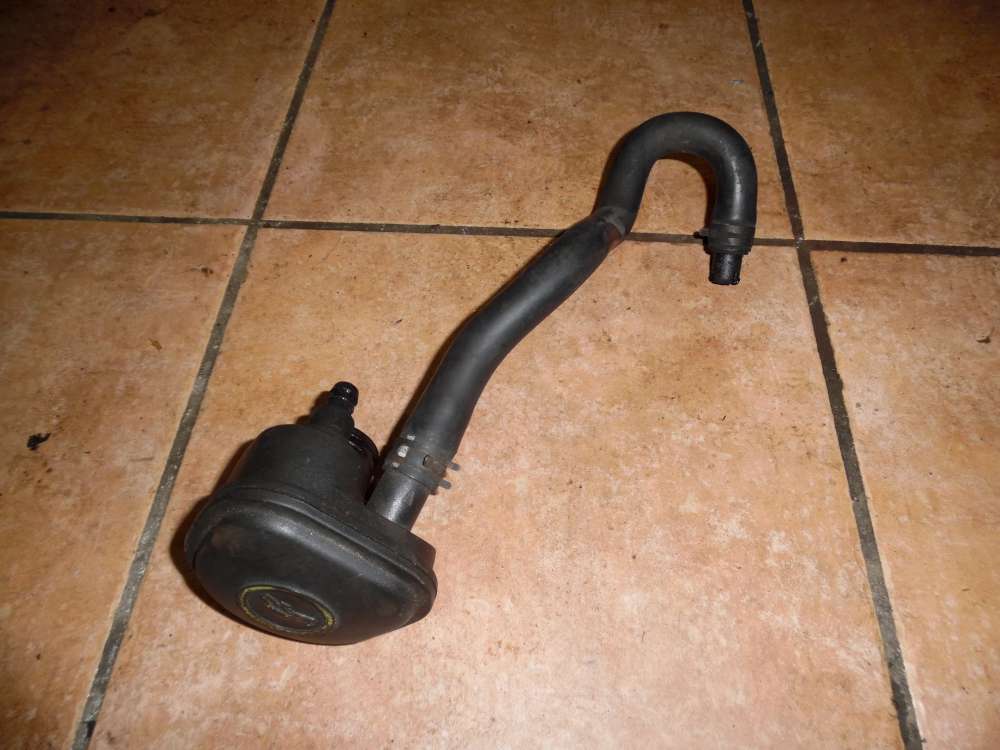 Ford KA Motor ?ldeckel ?lverschluss Schlauch 96BF-6K614-AB