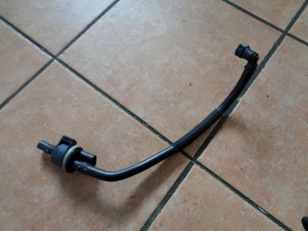 VW Golf 5 Magnetventil Unterdruckventil 051133459A