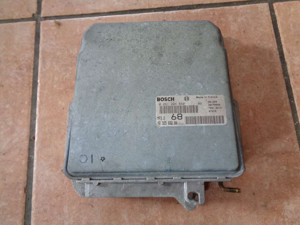 Lancia Zeta Bj:1999 Motorsteuerger?t 0261204840 / 9632569280
