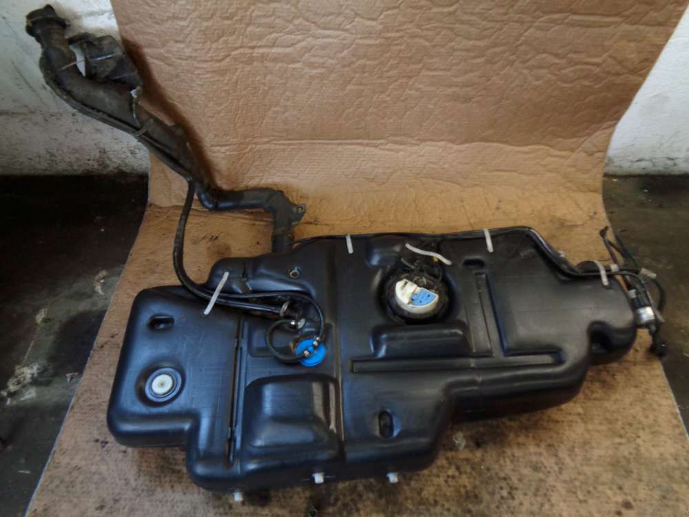 Lancia Zeta 2,0L Kraftstofftank Kraftstoffpumpe 1488914080